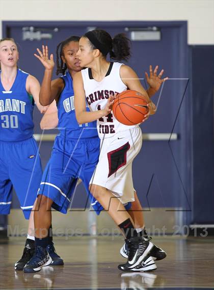 Thumbnail 2 in Grant vs. Glencoe (Nike Interstate Shootout) photogallery.