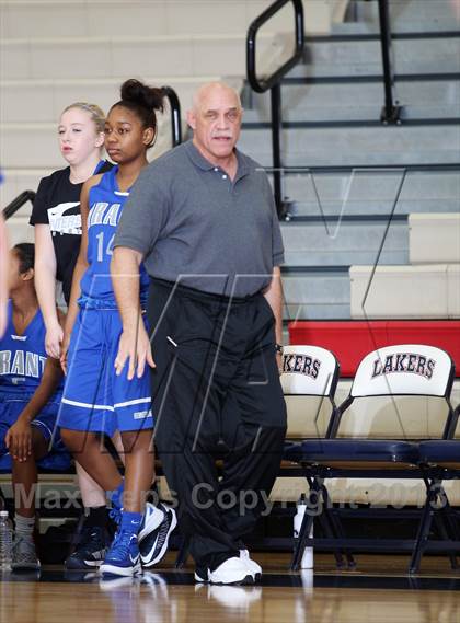 Thumbnail 2 in Grant vs. Glencoe (Nike Interstate Shootout) photogallery.