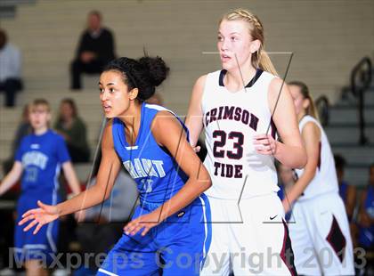 Thumbnail 1 in Grant vs. Glencoe (Nike Interstate Shootout) photogallery.