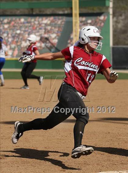 Thumbnail 2 in Covina vs. Bishop Amat photogallery.