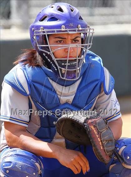 Thumbnail 2 in Covina vs. Bishop Amat photogallery.