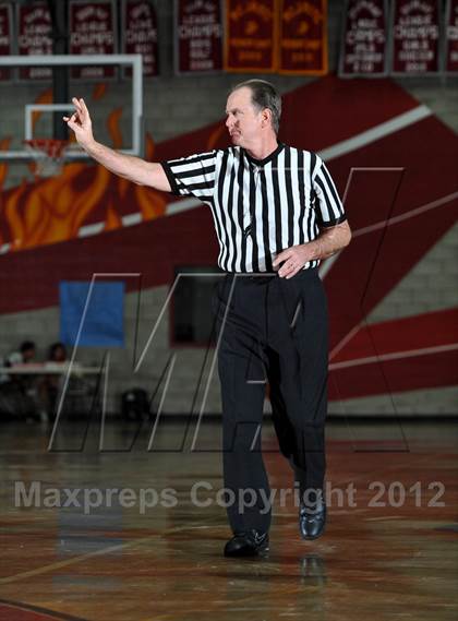 Thumbnail 2 in Burbank vs. Seaquam BC (Xtreme Glass Invitational) photogallery.