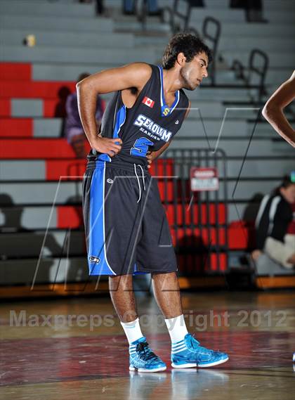 Thumbnail 2 in Burbank vs. Seaquam BC (Xtreme Glass Invitational) photogallery.