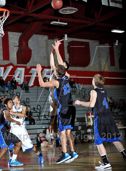 Thumbnail 2 in Burbank vs. Seaquam BC (Xtreme Glass Invitational) photogallery.