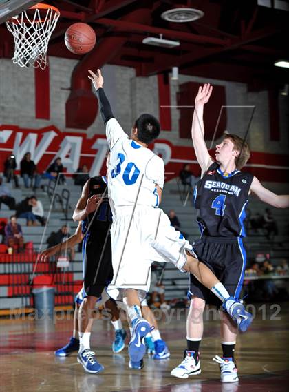 Thumbnail 1 in Burbank vs. Seaquam BC (Xtreme Glass Invitational) photogallery.
