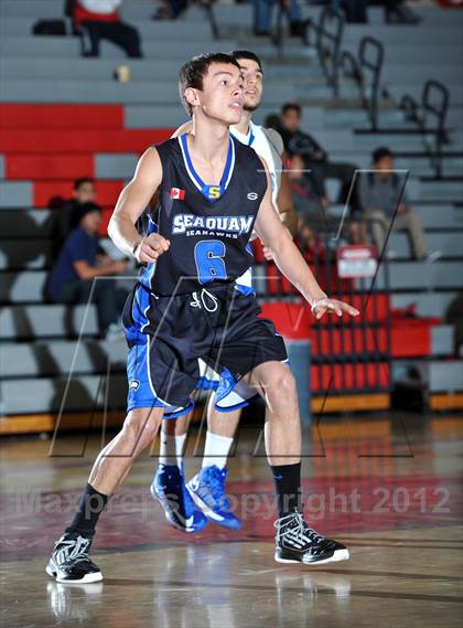 Thumbnail 2 in Burbank vs. Seaquam BC (Xtreme Glass Invitational) photogallery.