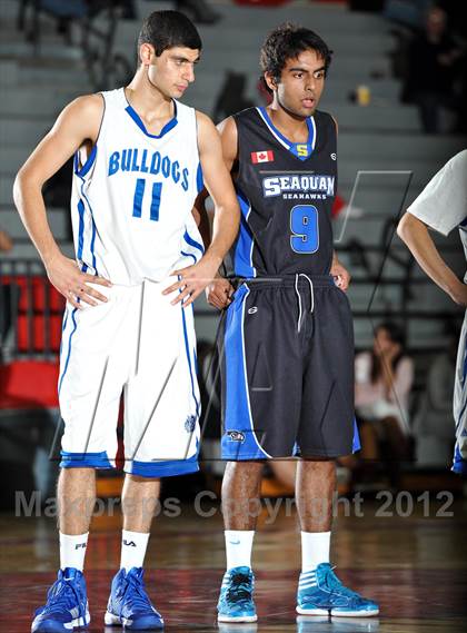 Thumbnail 2 in Burbank vs. Seaquam BC (Xtreme Glass Invitational) photogallery.