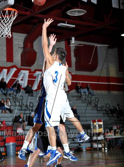 Thumbnail 3 in Burbank vs. Seaquam BC (Xtreme Glass Invitational) photogallery.