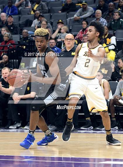 Thumbnail 1 in Villa Park vs. Mission (CIF State D3 Final) photogallery.