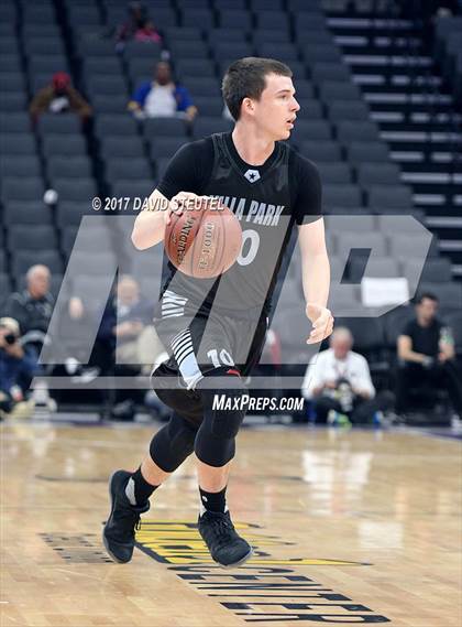 Thumbnail 2 in Villa Park vs. Mission (CIF State D3 Final) photogallery.