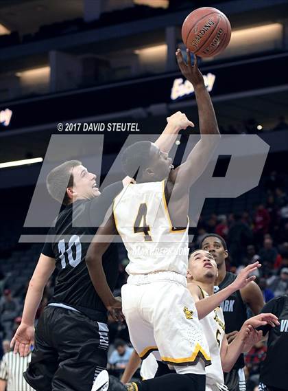Thumbnail 3 in Villa Park vs. Mission (CIF State D3 Final) photogallery.