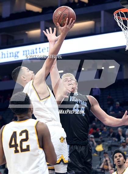 Thumbnail 3 in Villa Park vs. Mission (CIF State D3 Final) photogallery.