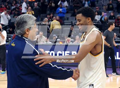 Thumbnail 1 in Villa Park vs. Mission (CIF State D3 Final) photogallery.