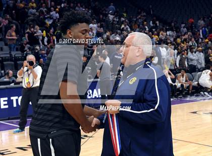 Thumbnail 3 in Villa Park vs. Mission (CIF State D3 Final) photogallery.