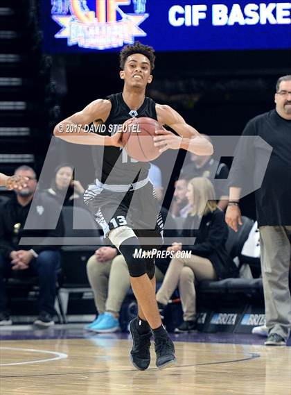 Thumbnail 3 in Villa Park vs. Mission (CIF State D3 Final) photogallery.