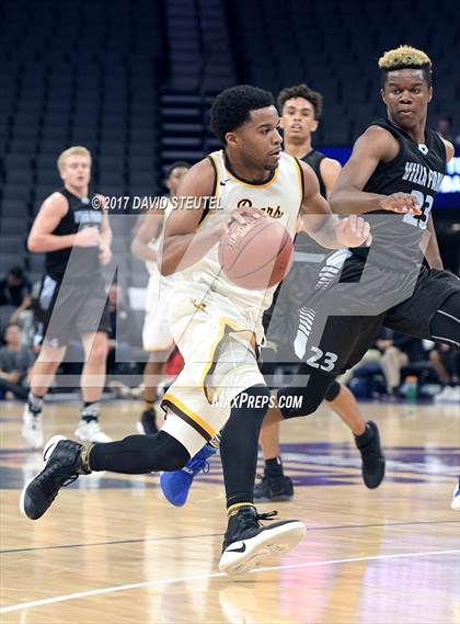 Thumbnail 1 in Villa Park vs. Mission (CIF State D3 Final) photogallery.