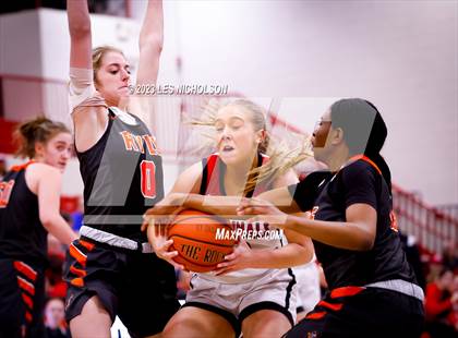 Thumbnail 2 in Ryle @ South Laurel photogallery.