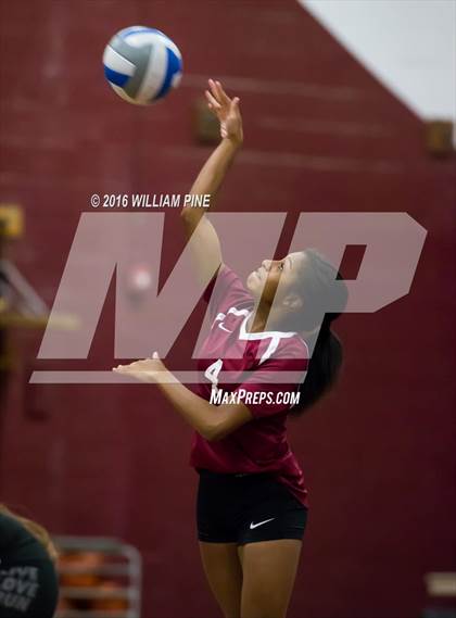 Thumbnail 2 in JV: Valley Central @ Kingston photogallery.