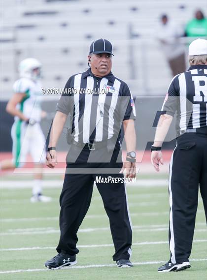 Thumbnail 2 in Brenham vs Sharyland (UIL 5A Area Playoff) photogallery.
