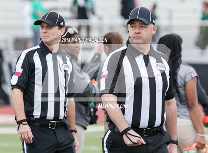 Thumbnail 3 in Brenham vs Sharyland (UIL 5A Area Playoff) photogallery.