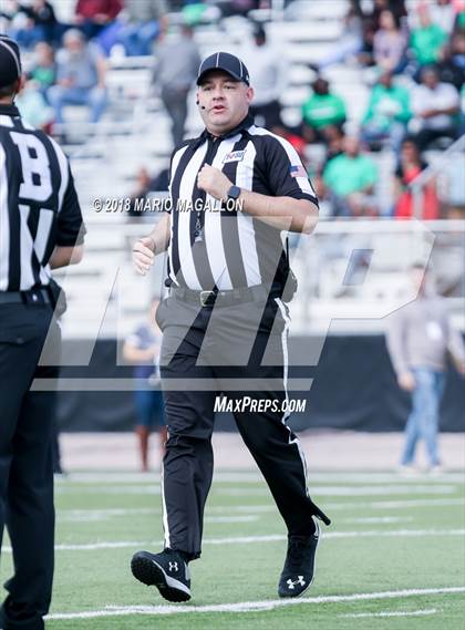 Thumbnail 3 in Brenham vs Sharyland (UIL 5A Area Playoff) photogallery.
