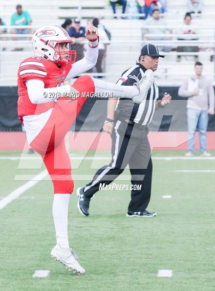 Thumbnail 2 in Brenham vs Sharyland (UIL 5A Area Playoff) photogallery.