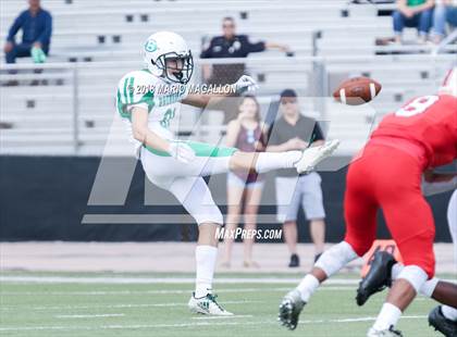 Thumbnail 3 in Brenham vs Sharyland (UIL 5A Area Playoff) photogallery.