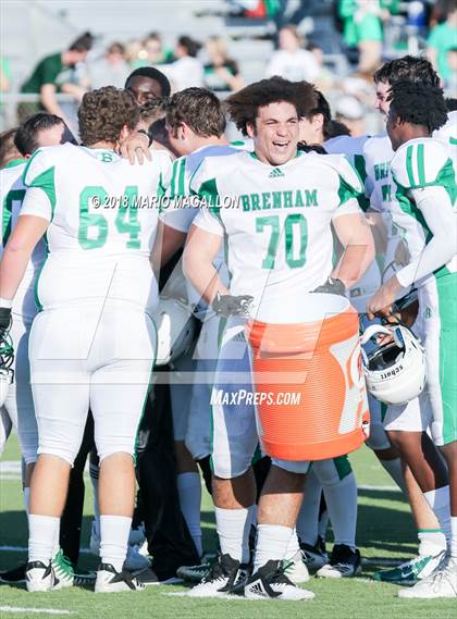 Thumbnail 3 in Brenham vs Sharyland (UIL 5A Area Playoff) photogallery.