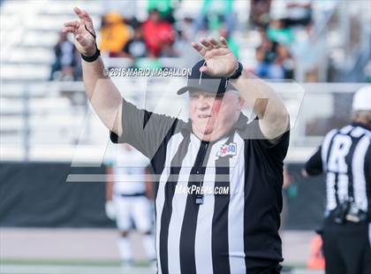 Thumbnail 2 in Brenham vs Sharyland (UIL 5A Area Playoff) photogallery.