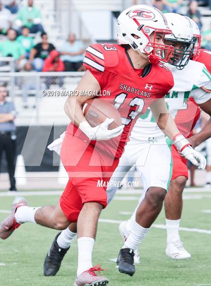 Thumbnail 3 in Brenham vs Sharyland (UIL 5A Area Playoff) photogallery.