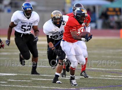 Thumbnail 1 in Southern California Fiesta Bowl photogallery.