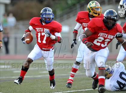 Thumbnail 1 in Southern California Fiesta Bowl photogallery.