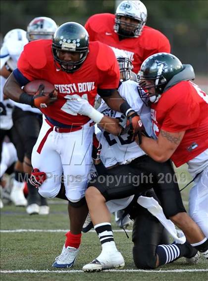 Thumbnail 2 in Southern California Fiesta Bowl photogallery.