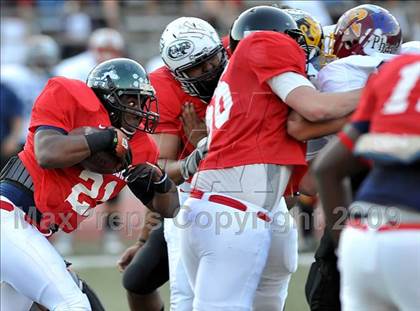 Thumbnail 2 in Southern California Fiesta Bowl photogallery.
