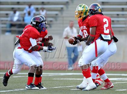 Thumbnail 1 in Southern California Fiesta Bowl photogallery.