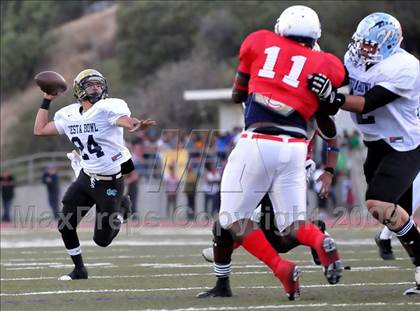 Thumbnail 1 in Southern California Fiesta Bowl photogallery.