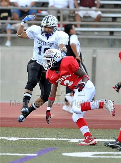 Thumbnail 1 in Southern California Fiesta Bowl photogallery.