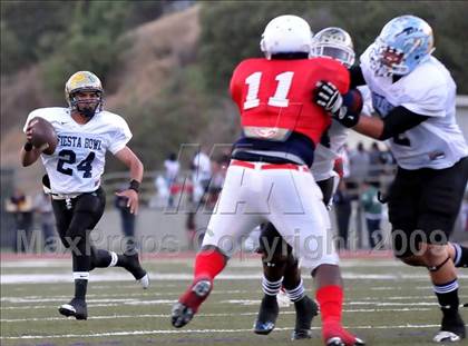 Thumbnail 2 in Southern California Fiesta Bowl photogallery.