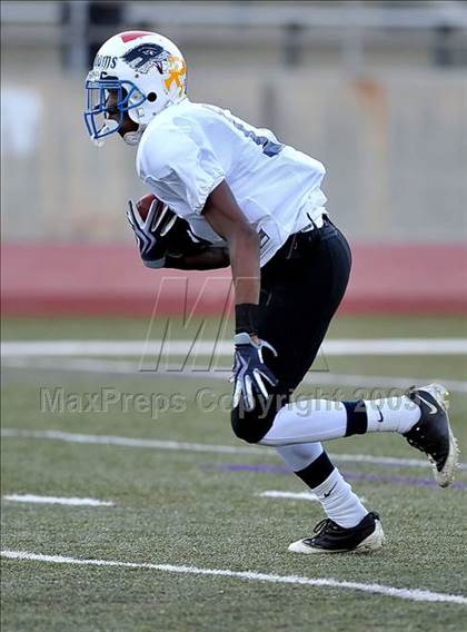 Thumbnail 2 in Southern California Fiesta Bowl photogallery.