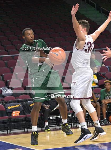 Thumbnail 1 in George Washington vs. Lone Peak (Tarkanian Classic) photogallery.