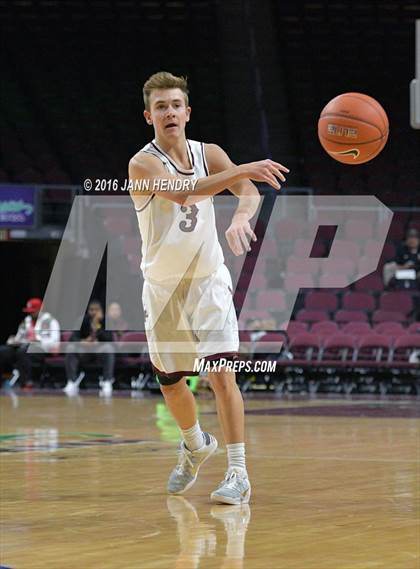Thumbnail 1 in George Washington vs. Lone Peak (Tarkanian Classic) photogallery.