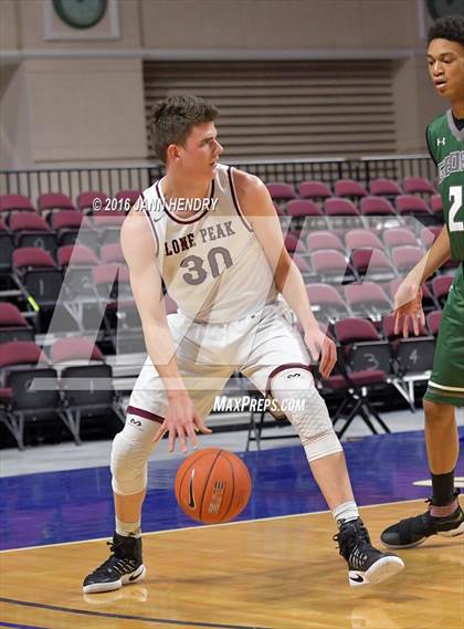 Thumbnail 2 in George Washington vs. Lone Peak (Tarkanian Classic) photogallery.