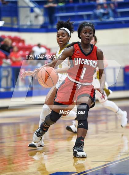 Thumbnail 3 in Hitchcock vs. Buffalo (UIL 3A Regional Semifinal) photogallery.