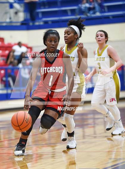Thumbnail 1 in Hitchcock vs. Buffalo (UIL 3A Regional Semifinal) photogallery.