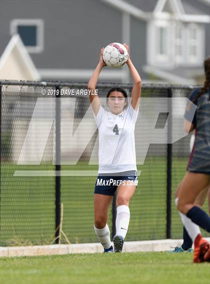 Thumbnail 3 in Layton @ Herriman photogallery.