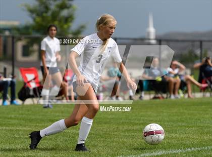 Thumbnail 1 in Layton @ Herriman photogallery.