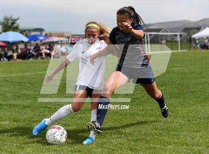 Thumbnail 1 in Layton @ Herriman photogallery.