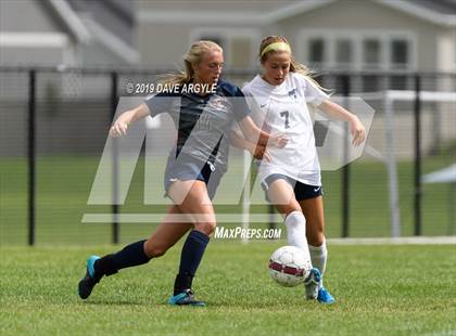 Thumbnail 1 in Layton @ Herriman photogallery.