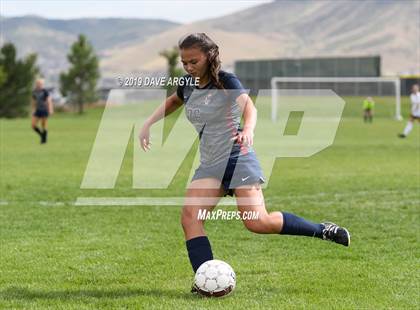 Thumbnail 2 in Layton @ Herriman photogallery.