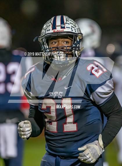 Thumbnail 1 in Terry Sanford vs. Fike (NCHSAA 3A 1st Round Playoff) photogallery.